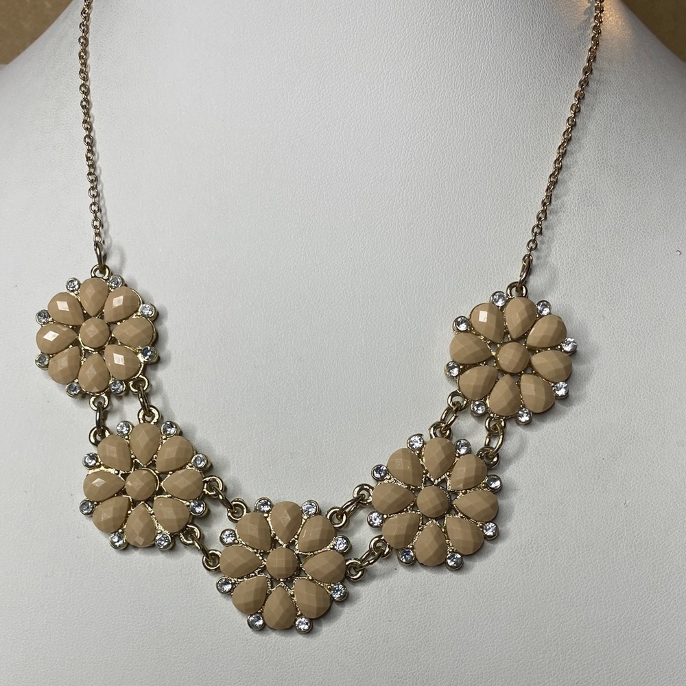 5 for $15 Elegant Floral Necklace in Gold and Cream